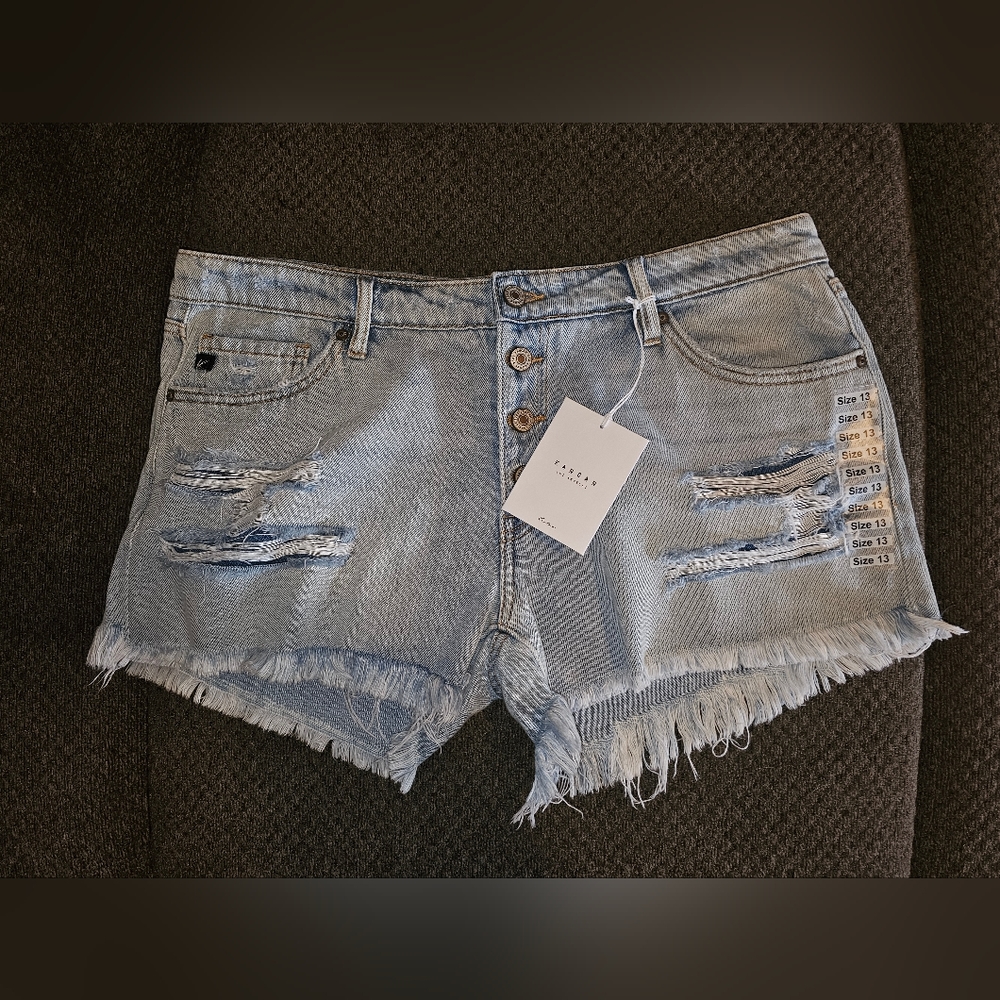 New! Kancan Mid Rise Button Fly Shorts size 13/30